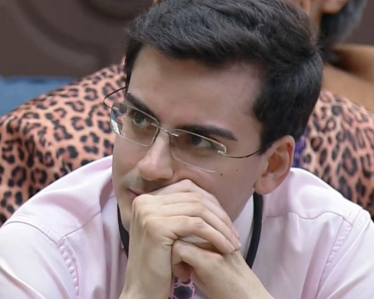 Climão em A Fazenda 17: Dudu Camargo e Rayane Figliuzzi voltam a discutir após troca de farpas