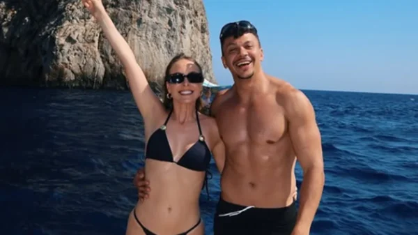 Julio Cocielo surge sem aliança em primeira aparição pública após término com Tata Estaniecki