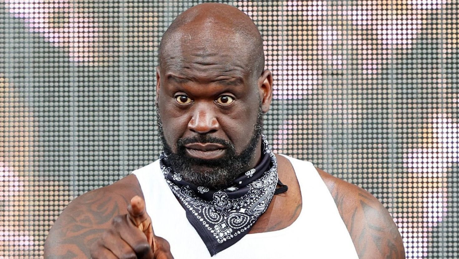 Shaquille O'Neal reage a boato de romance e ameaça influencer: 'Não me faça te dar um tapa'