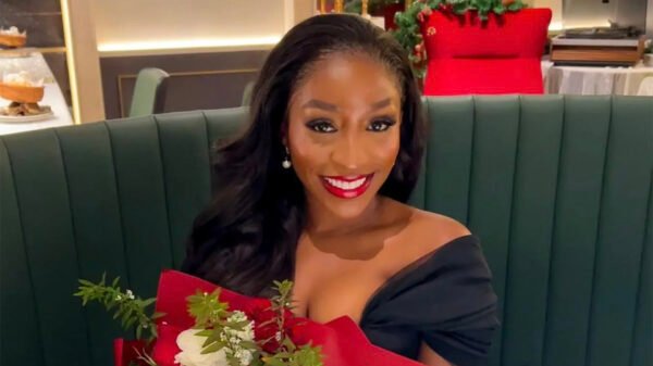 Apresentadora de TV morre aos 29 anos ao pular do 3º andar para escapar de assaltantes