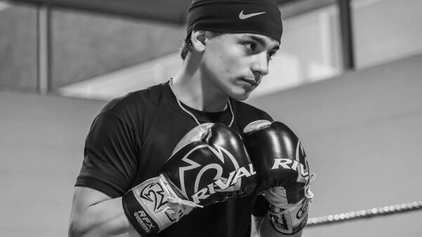 Filho do ex-boxeador Arturo Gatti morre aos 17 anos durante viagem ao México