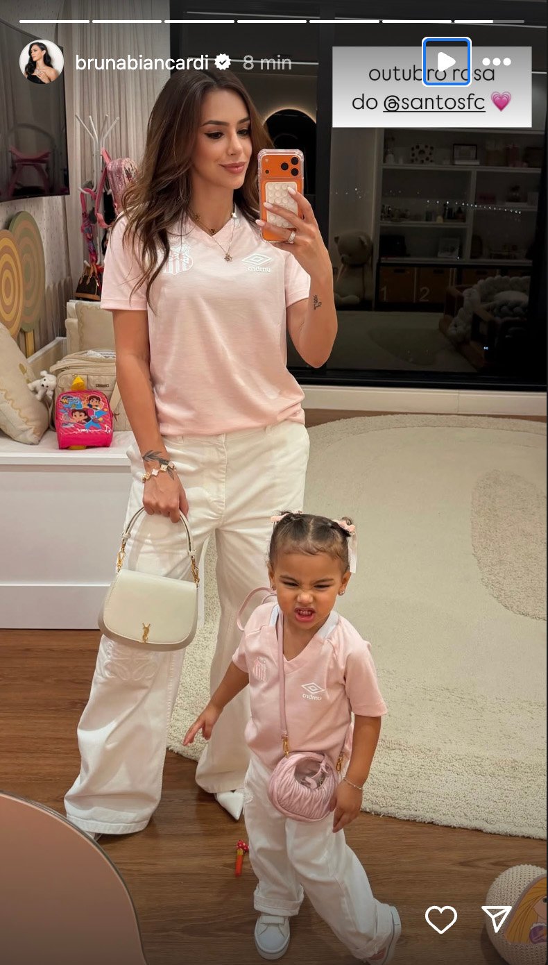 Bruna Biancardi encanta ao compartilhar momento íntimo com as filhas Mavie e Mel 53 Bruna Biancardi encanta ao compartilhar momento íntimo com as filhas Mavie e Mel