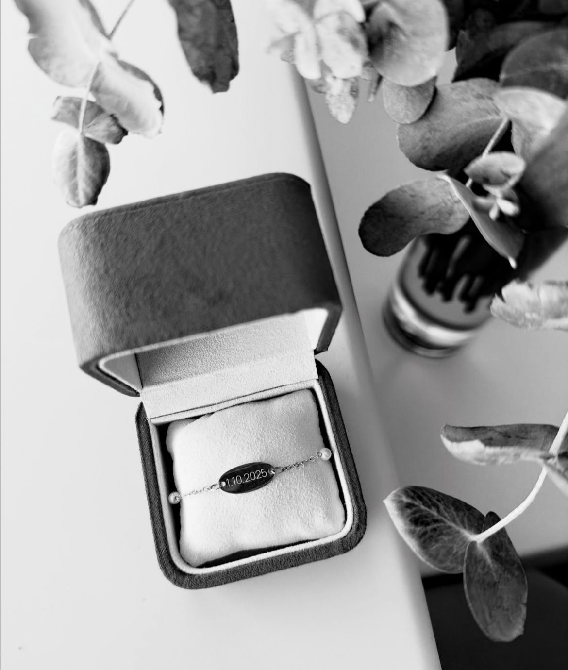 Joana Sanz anuncia nascimento do 1º filho com Daniel Alves