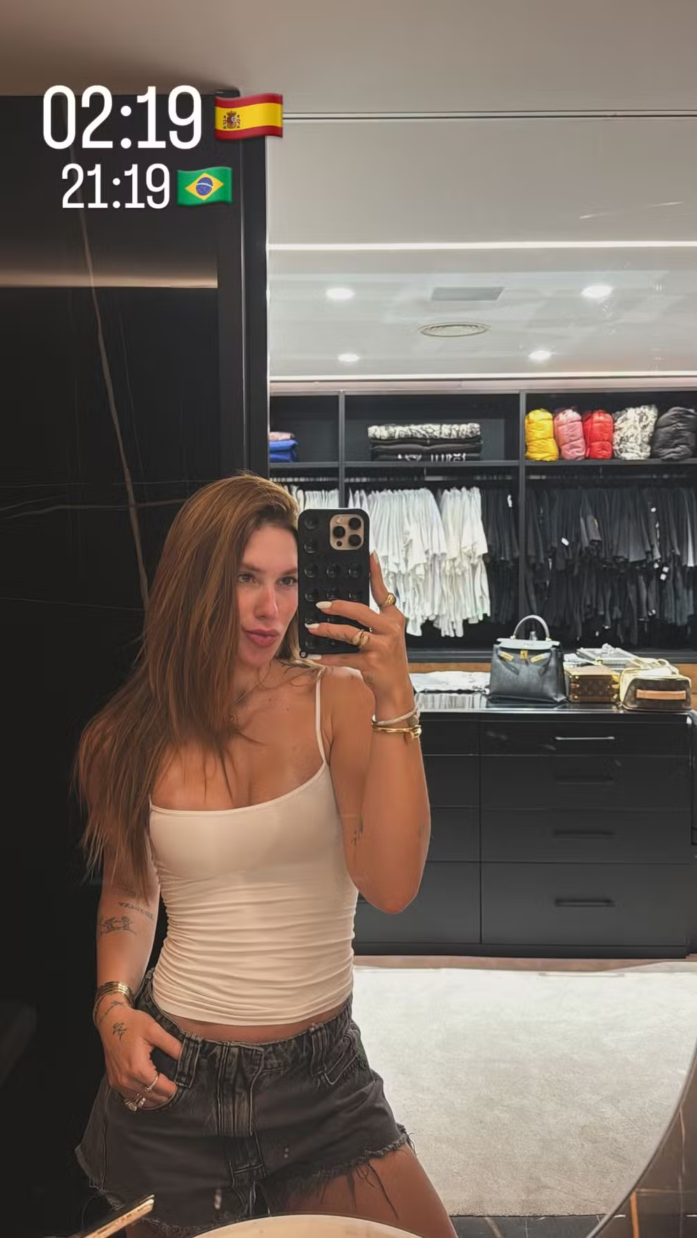 Tainá Castro entrega presença de Vini Jr em jantar com Virginia Fonseca; veja vídeo 53 Tainá Castro entrega presença de Vini Jr em jantar com Virginia Fonseca; veja vídeo