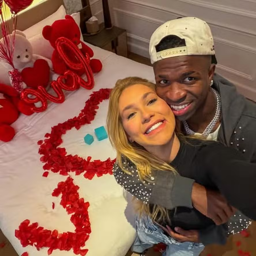 É namoro? Vini Jr. compartilha surpresa romântica preparada para Virginia Fonseca; veja foto 52 É namoro? Vini Jr. compartilha surpresa romântica preparada para Virginia Fonseca; veja foto