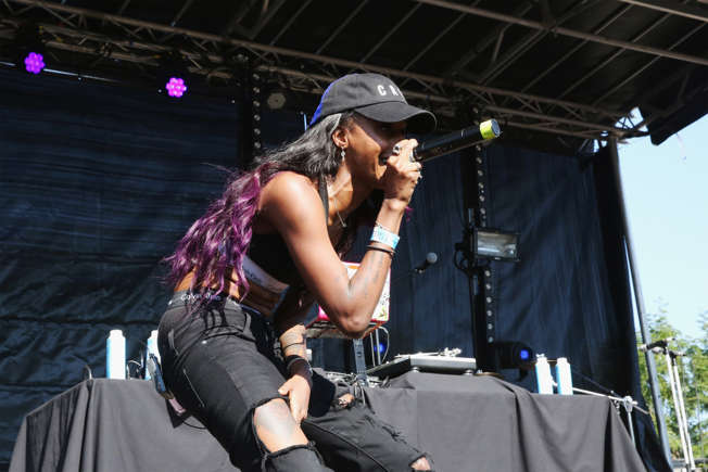 Artistas musicais que se envolveram em seitas: histórias surpreendentes por trás das estrelas da música