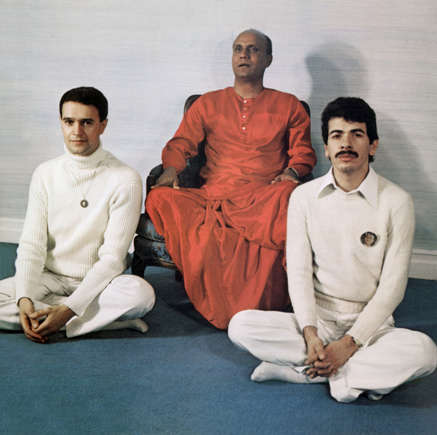 Artistas musicais que se envolveram em seitas: histórias surpreendentes por trás das estrelas da música