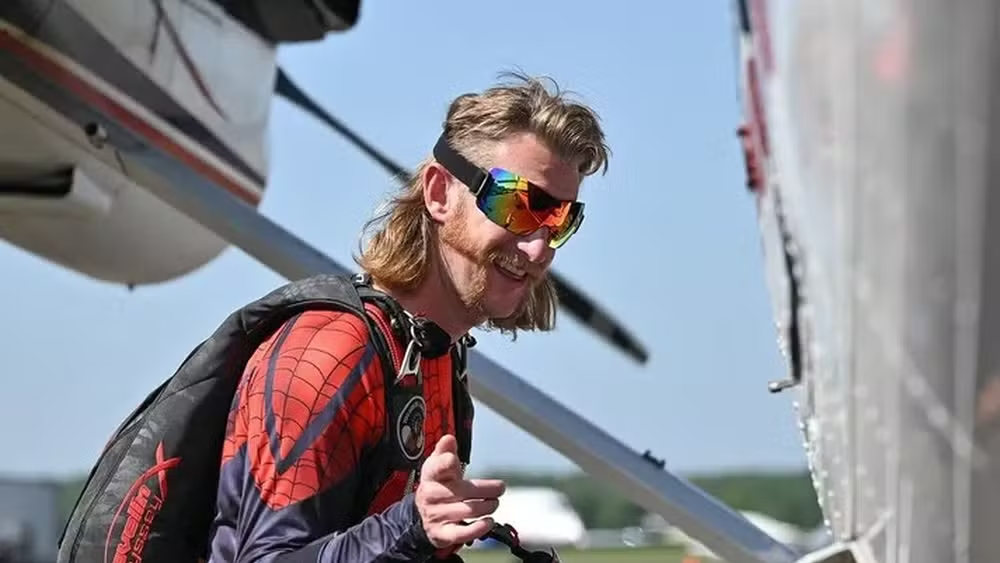 Instrutor de paraquedismo morre em acidente durante salto duplo 51 morte paraquedista salto duplo