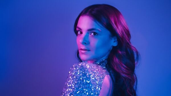 Cassie Ann lança single poderoso “I Am Done” após alcançar 1 milhão de streams