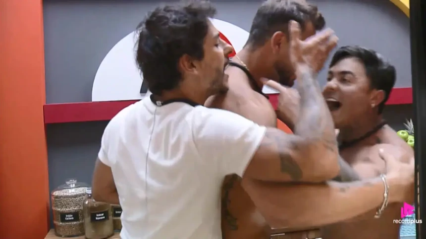 A Fazenda 17: Briga entre Shia e Wallas termina com invasão dos "ninjas" da produção; assista