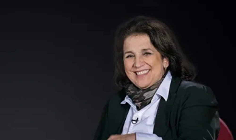 Morre a jornalistaTheresa Walcacer aos 81 anos