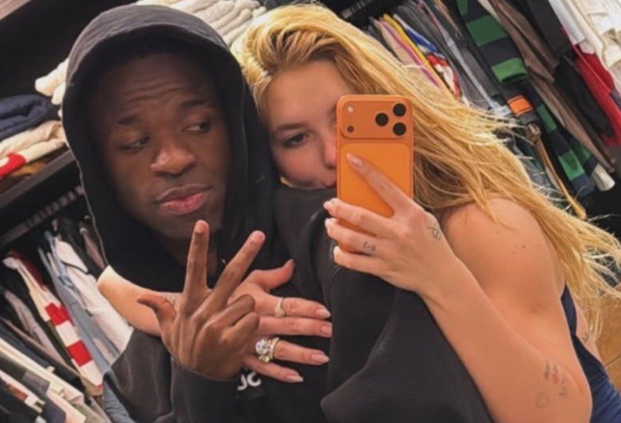 Virginia Fonseca se despede de Vini Jr. com foto romântica antes de viagem do jogador