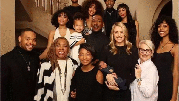 Eddie Murphy e família — Foto: Reprodução: Instagram