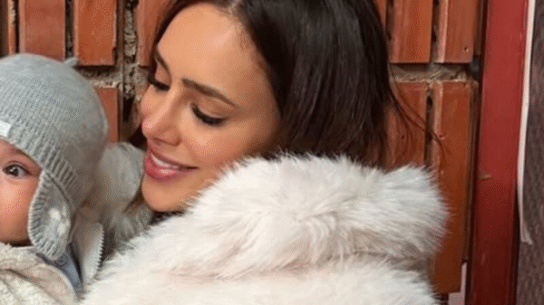 Filhas de Bruna Biancardi e Neymar Jr encantam web em primeira viagem internacional