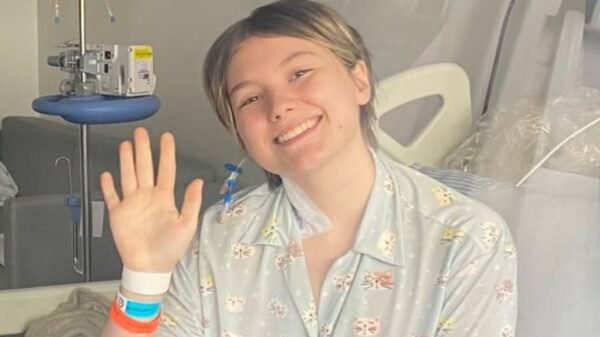 Estado de saúde de Isabel Veloso é grave; pai pede orações 14 Estado de saúde de Isabel Veloso é grave; pai pede orações