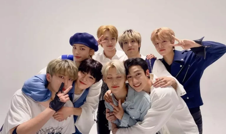 Aprenda a tradução de "Endless Sun" - Stray Kids