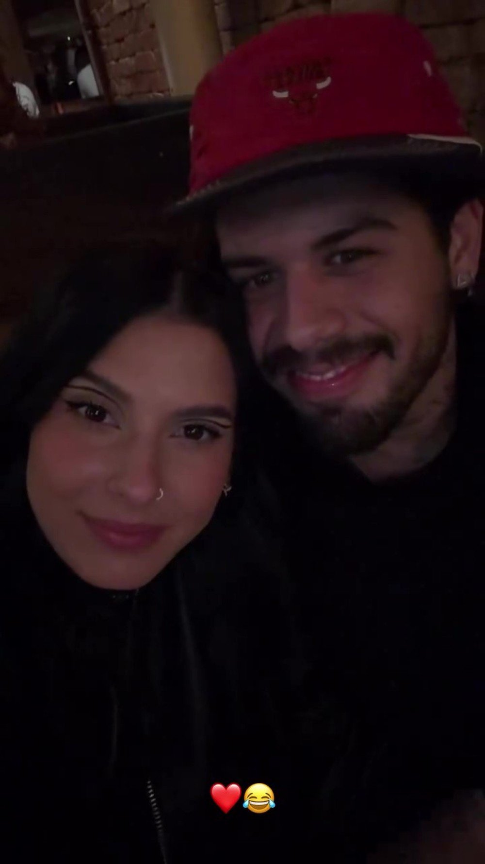 Zé Felipe e Ana Castela curtem noite romântica e cantora diverte fãs ao “trollar” presente do namorado 52 Zé Felipe e Ana Castela curtem noite romântica e cantora diverte fãs ao “trollar” presente do namorado