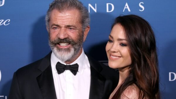 Mel Gibson e Rosalind Ross anunciam divórcio
