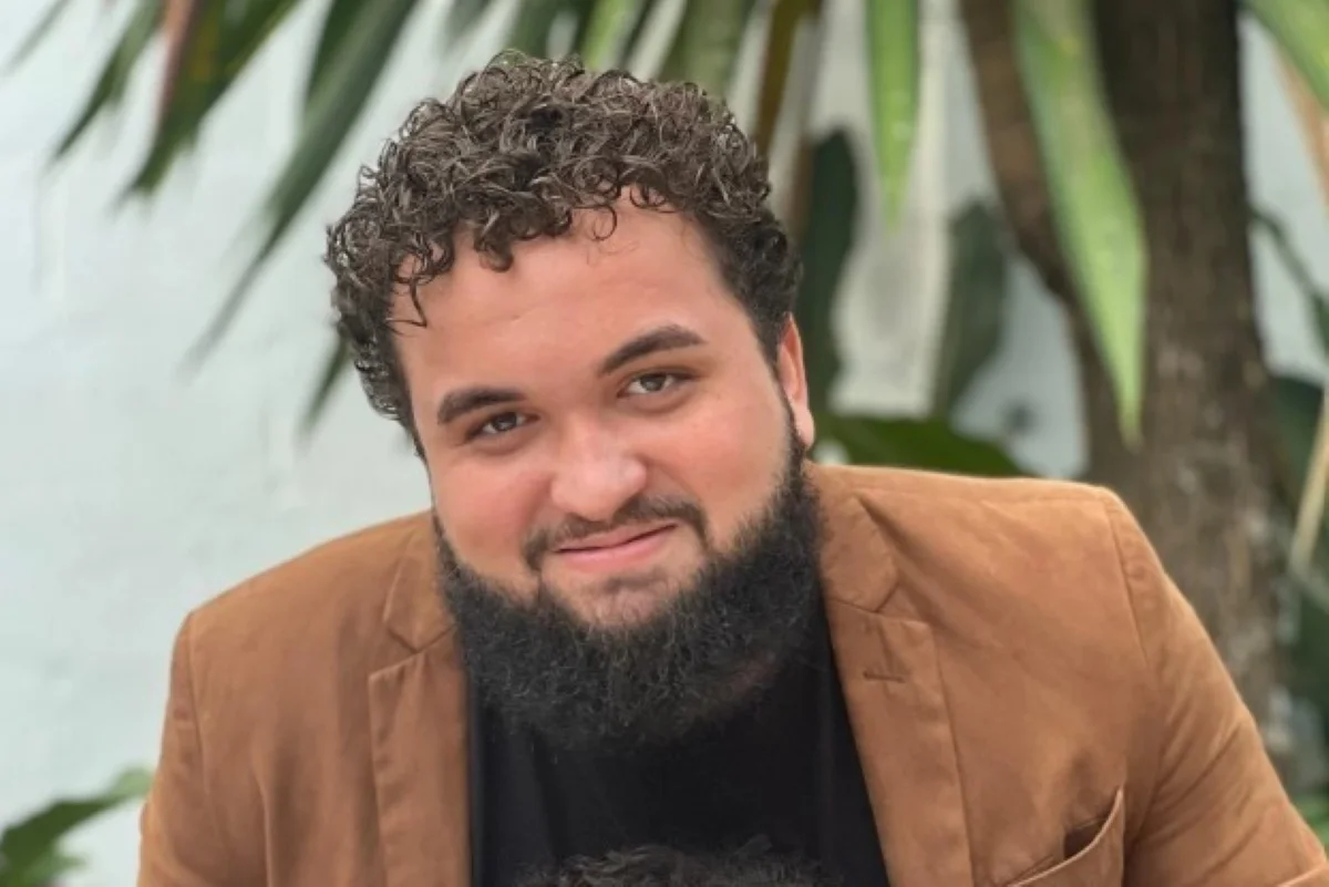 Cantor gospel Keven Costa morre após descarga elétrica em Goiânia