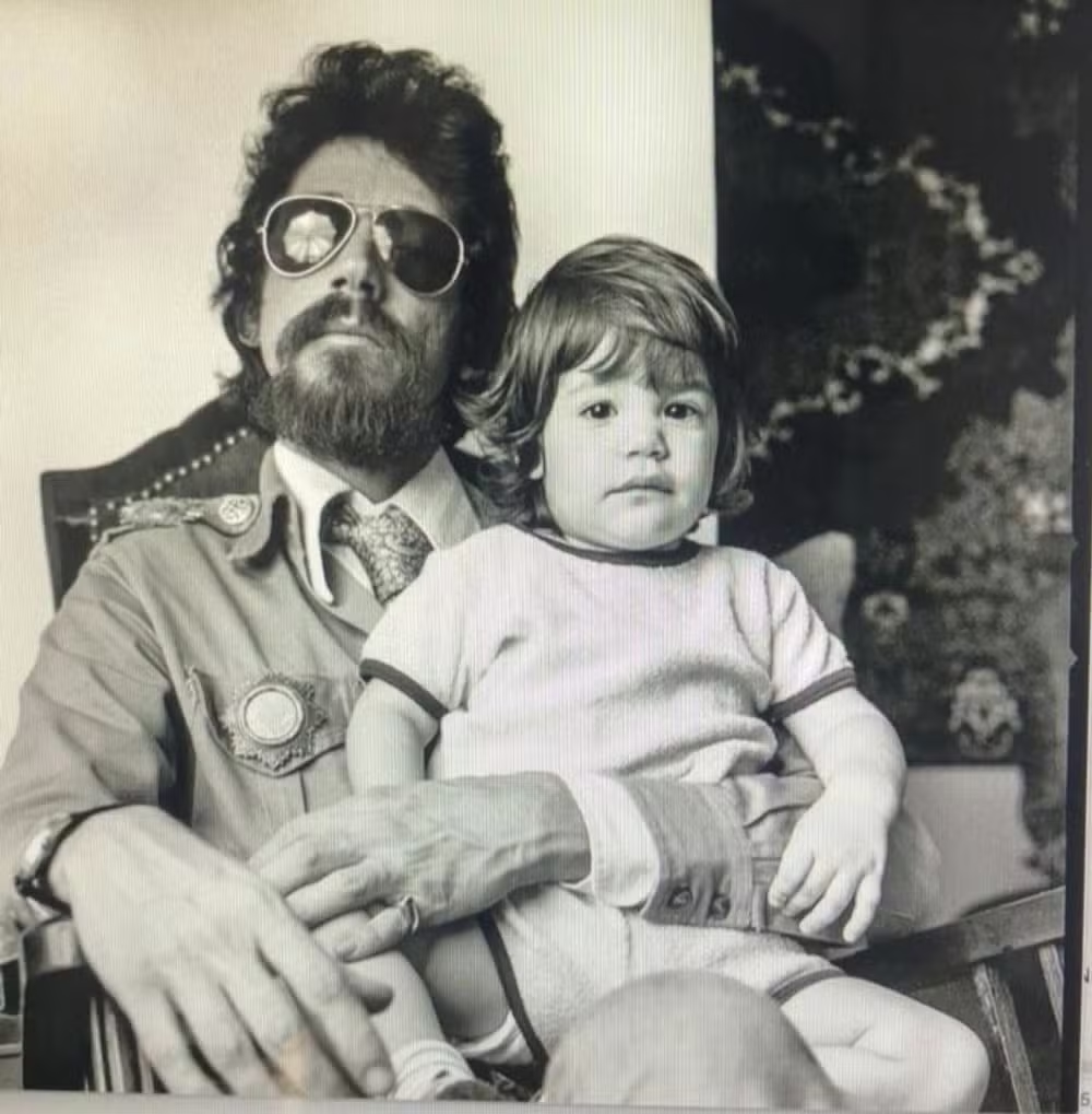 Filha de Raul Seixas esclarece herança do cantor, nega conflito e rebate rumores 53 Filha de Raul Seixas esclarece herança do cantor, nega conflito e rebate rumores