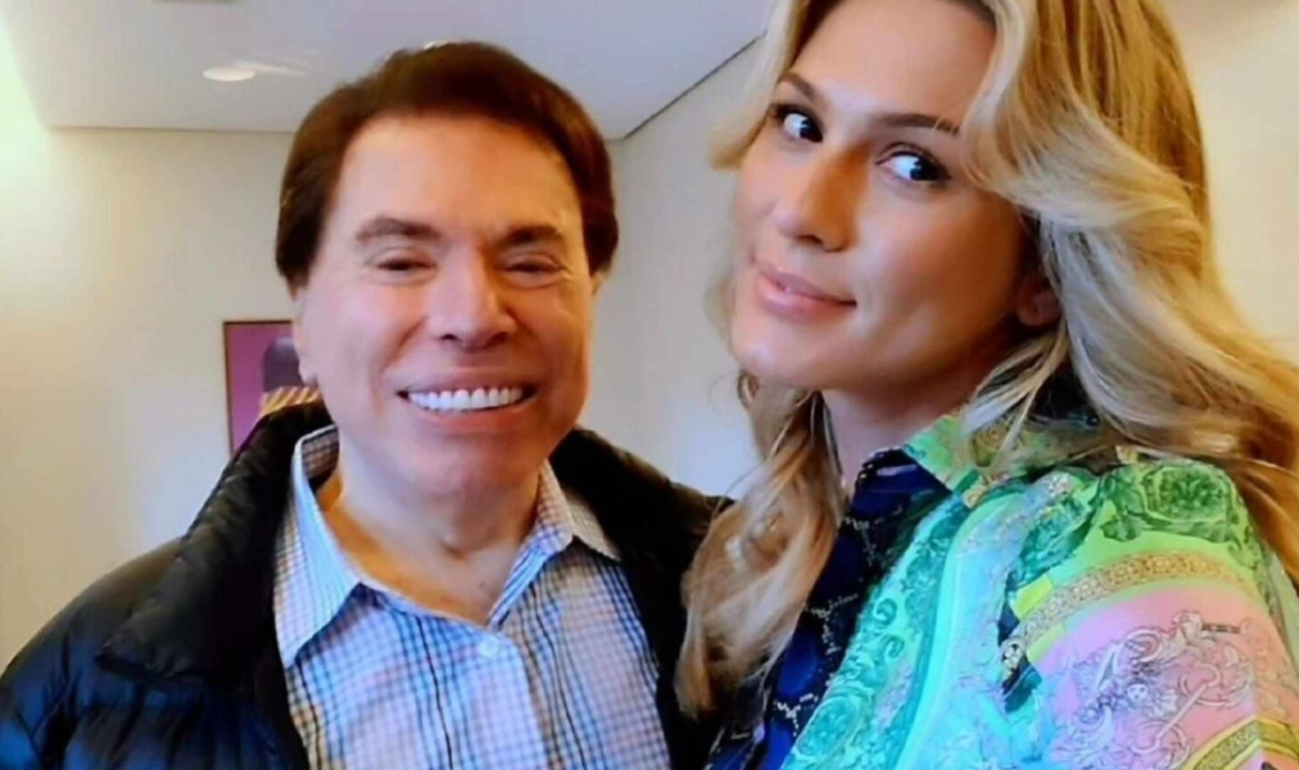 Lívia Andrade revela mágoa com o SBT e explica real motivo de sua saída da emissora 52 Lívia Andrade revela mágoa com o SBT e explica real motivo de sua saída da emissora