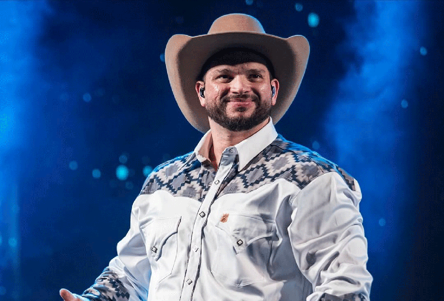 Felipe, da dupla com Rodrigo, elimina quase 50 kg em sete meses e mostra antes e depois