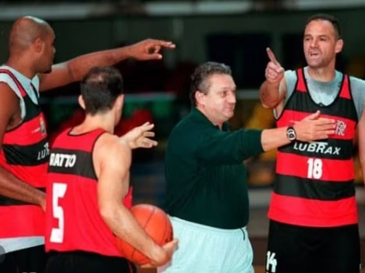 Cláudio Mortari, ex-técnico da seleção brasileira de basquete, morre aos 77 anos em São Paulo