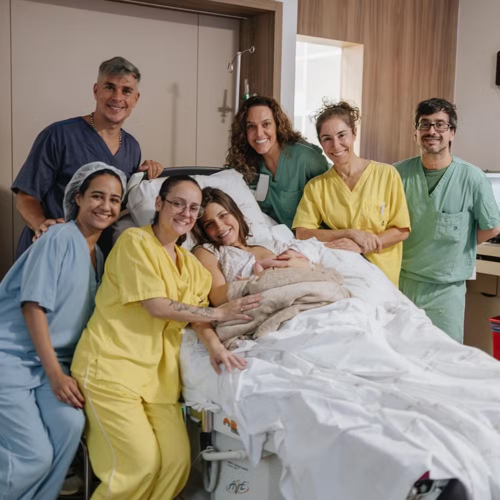 Ivan Moré anuncia nascimento da filha Amora, fruto do relacionamento com Giovanna Lemos