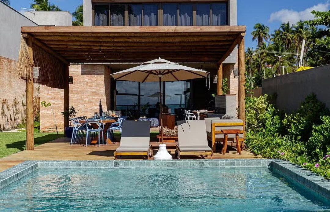 Privacidade e luxo a R$ 25 mil a diária: conheça a casa onde Bruna Marquezine e Shawn Mendes passarão o Réveillon