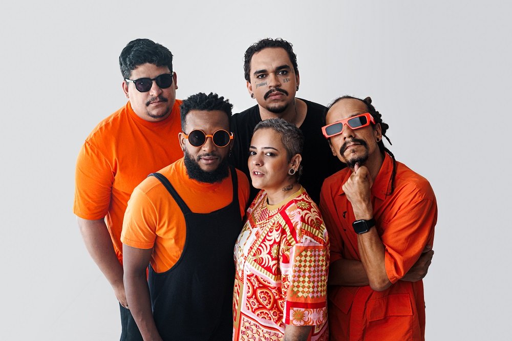 Calorosa lança novo EP e reafirma identidade sonora com fusão de funk, lambadão e experimentação