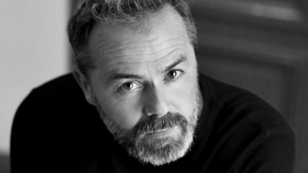 Olivier Brunie lança faixa melancólica no álbum Rire en Éclats