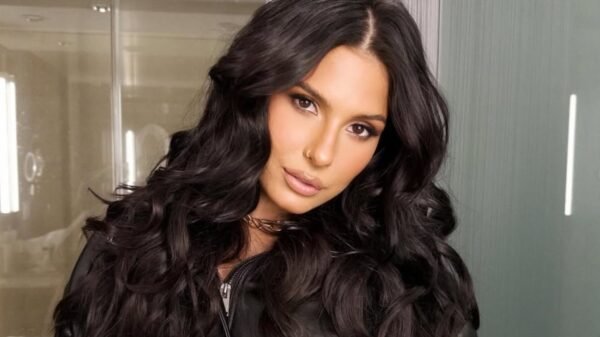 Ana Castela exibe braço definido após treino intenso e brinca com esforço: “Achei que ia explodir”