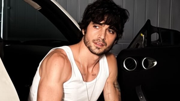 Fiuk surge com rosto machucado nas redes sociais e preocupa fãs em meio a polêmicas