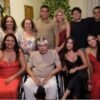Ronaldo Fenômeno celebra Natal em família e semelhança com o pai e chama a atenção nas redes