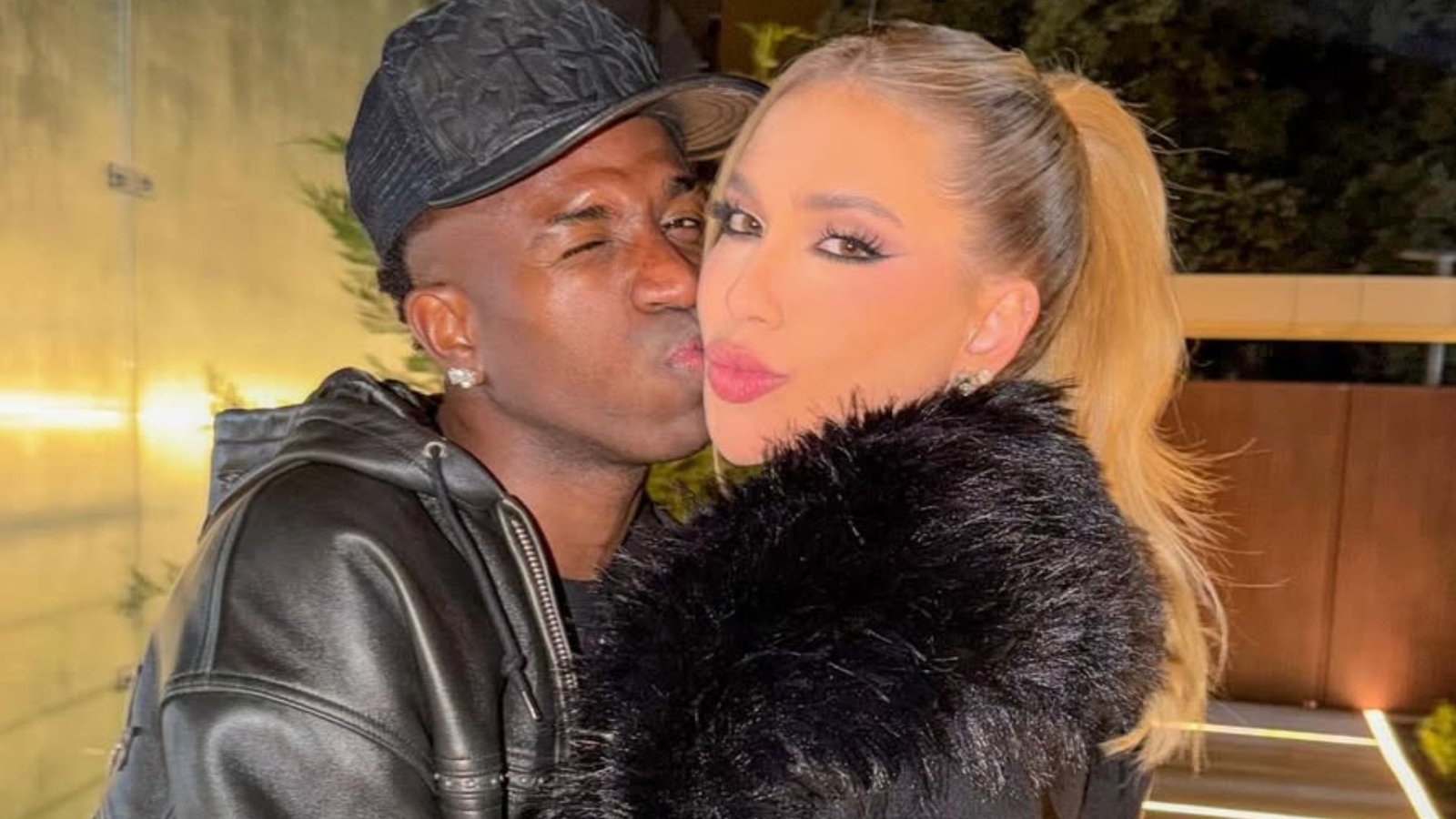 Vini Jr deixa comentário carinhoso em foto romântica com Virginia: “Tava com saudade”