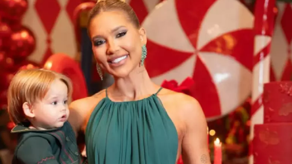 Vem aí? Virginia usa cor da 'tradição das grávidas' no Natal, e seguidores apostam em novo bebê em 2026