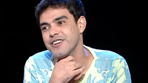 Gafe de Zezé Di Camargo no Show do Milhão volta a viralizar nas redes após treta com o SBT; veja