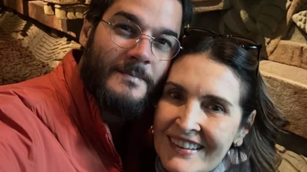 Namorado de Fátima Bernardes é internado durante viagem de férias no México 1 Namorado de Fátima Bernardes é internado durante viagem de férias no México