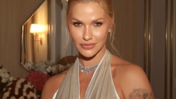 Detalhe em foto de Andressa Suita e Gusttavo Lima reacende rumores de gravidez nas redes