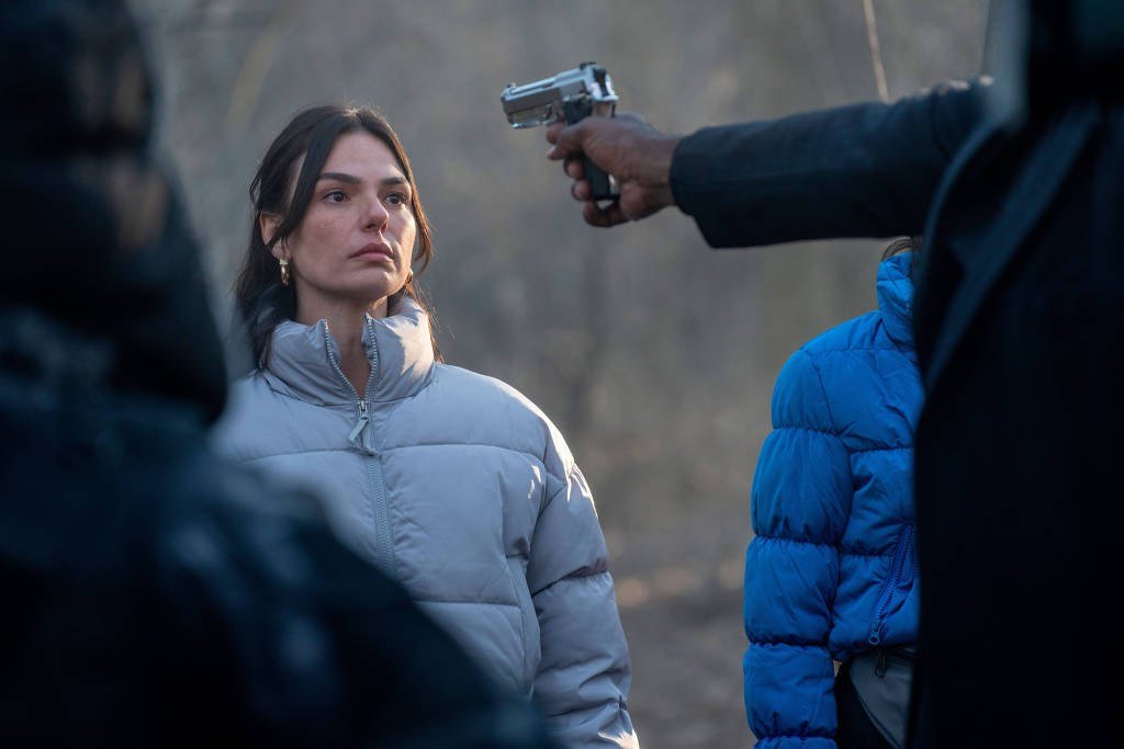 Isis Valverde é indicada ao Framboesa de Ouro por atuação em “Código Alarum” 52 Isis Valverde é indicada ao Framboesa de Ouro por atuação em “Código Alarum”