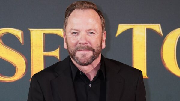 Kiefer Sutherland é detido em Los Angeles sob suspeita de agressão a motorista de aplicativo