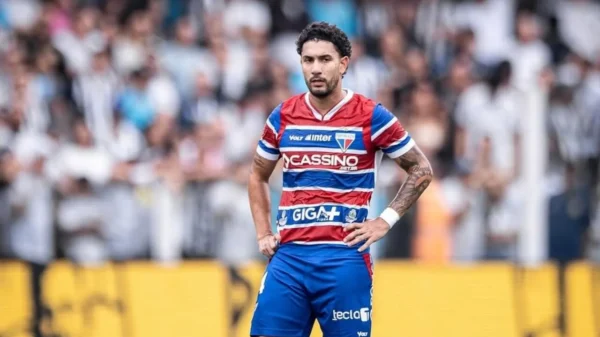 Quem é o jogador do Fortaleza envolvido em confusão na virada do ano