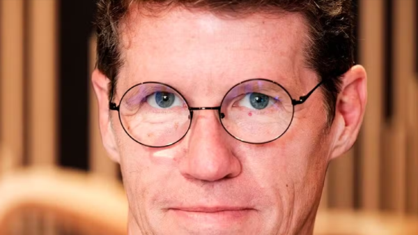 Morre Guy Moon, compositor de sucessos da Nickelodeon