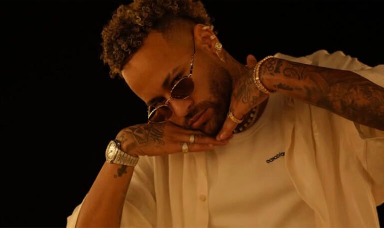 Neymar Jr. celebra a virada do ano ao lado de apenas três filhos; saiba quem 56 Neymar Jr. celebra a virada do ano ao lado de apenas três filhos; saiba quem