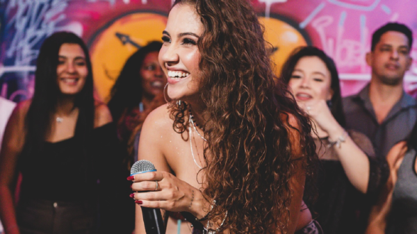 A cantora Thauane - Foto: Divulgação