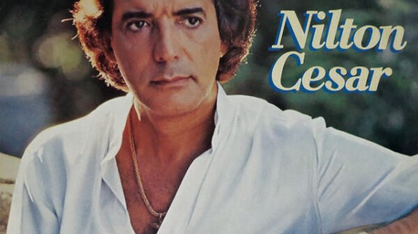 Morre Nilton Cesar, ícone da música romântica brasileira, aos 86 anos