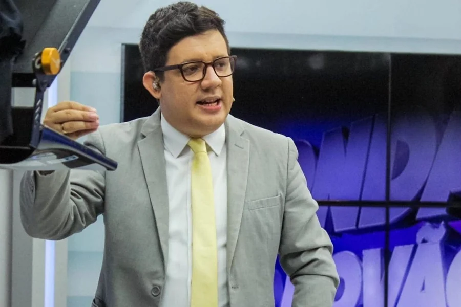 O jornalista Erlan Bastos morreu aos 32 anos - Foto: Reprodução