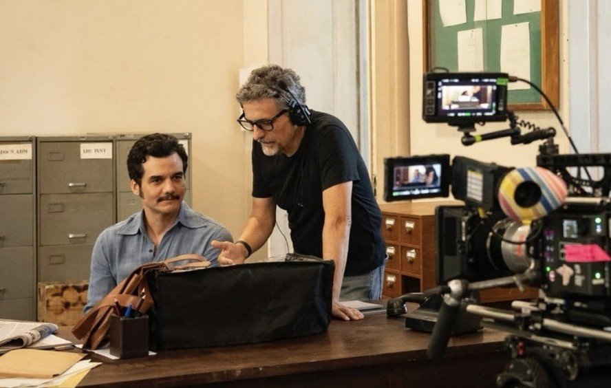 Web comemora vitória de O Agente Secreto no Globo de Ouro 2026: “Brasil de novo”