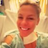 Pink passa o Ano-Novo internada e revela cirurgia na coluna