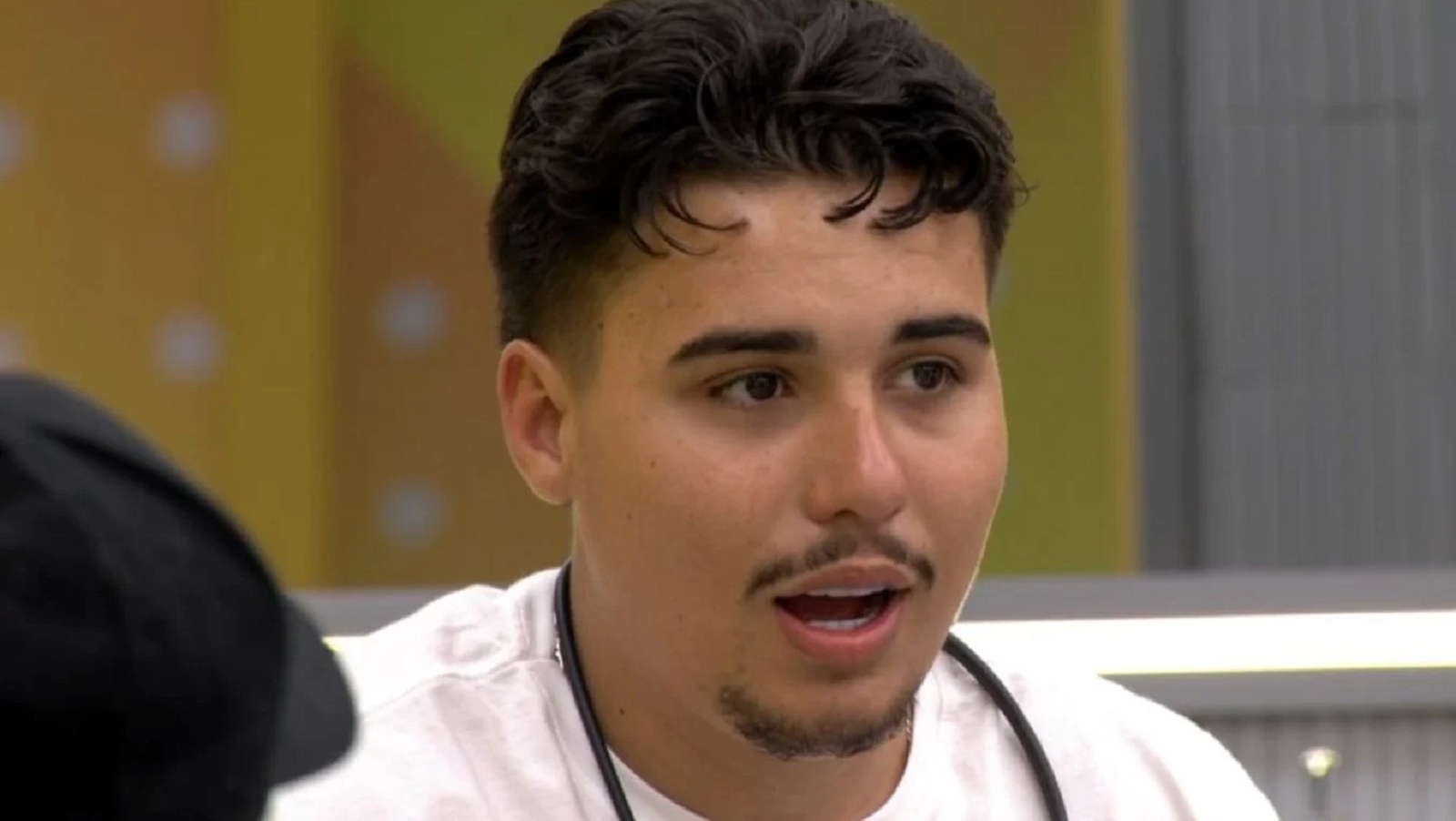 Delegacia da Mulher abre inquérito para apurar denúncia de importunação sexual no BBB 26